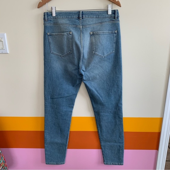 Massimo Dutti Skinny Light Wash Studded Denim Jeans . - Picture 3 of 5